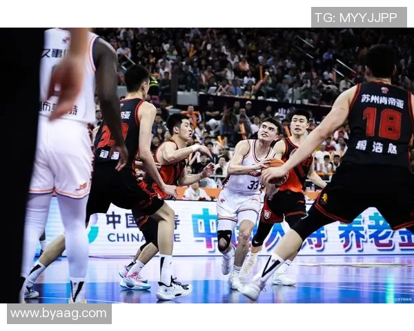 全运会精彩回顾:上海篮球队展现卓越团队协作精神与默契配合